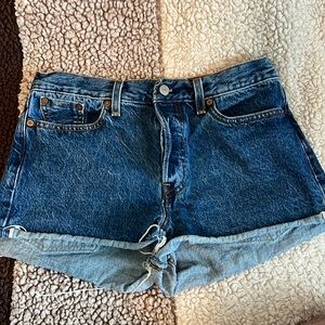 Levi shorts